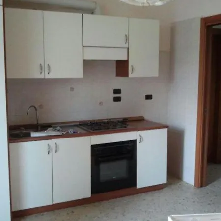 Grottammare, A 2 Km Uscitaa14 Apartament